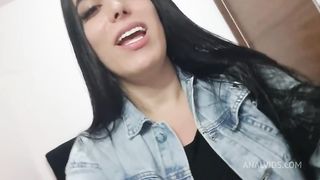 delivery de cu, novo quadro aonde eu vou na porta de um fa e deixo ele me foder dentro do carro (pt 1)