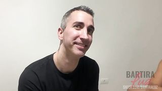 Meu marido mostrou meus videos para o sobrinho dele, e como vinganca eu transei com o sobrinho.