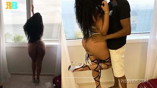 Realizador baiano , Brazilian Bull! Corno submisso humilhado pela esposa, cuckold pega na rola do comedor e coloca na esposa com muita Dp , Final comedor gozando dentro da esposa do corno