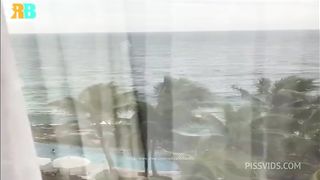 Realizador baiano , Brazilian Bull! Corno submisso humilhado pela esposa, cuckold pega na rola do comedor e coloca na esposa com muita Dp , Final comedor gozando dentro da esposa do corno