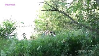 We went to chill at the waterside. We got caught ending up extreme double fisting and squirting. But we cleaned up the mess ;)