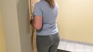 18 y.o. College Girl Masturbate for Me on First Tinder Date