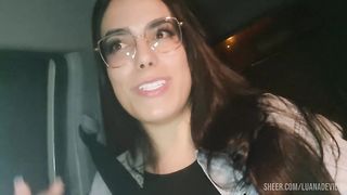 delivery de cu, novo quadro aonde eu vou na porta de um fa e deixo ele me foder dentro do carro (pt 3)