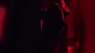 I participated in the live lesbian gang bang