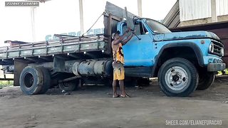 achamos um lugar abandonado fizemos a maior orgia ao ar livre