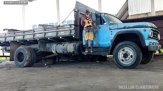achamos um lugar abandonado fizemos a maior orgia ao ar livre