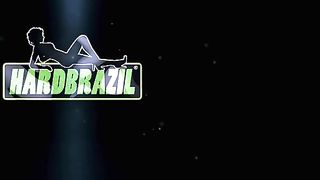 A Milf Japonesa levando no cu e acabou com a buceta cheia de porra - Anne Midori