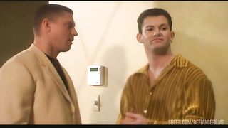 Busty Taylor Screwed In Bed Before The Cum Flies