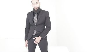 The Majiik Show with Majiik Montana, Serena Santos