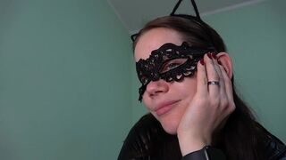 CATWOMAN PLAYING WITH A MOUSE IN POV