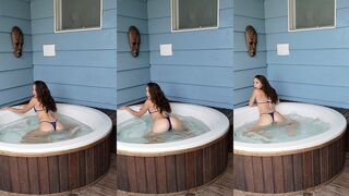 TWERKING ON THE BATHTUB