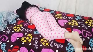 Incredible I thought it would be a sleepover and we ended up fucking: my stepsister showed me her underwear and her new pajamas