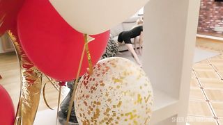 Home entertainment with Teen Lina Shisuta