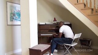 Cherry Hilson Loves Raw Buttsex