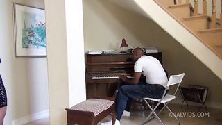 Cherry Hilson Loves Raw Buttsex