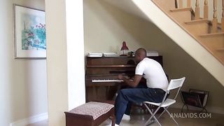 Cherry Hilson Loves Raw Buttsex