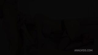 NINA HEELS AND THE TV REPAIRMAN