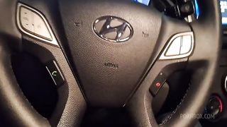 Fui pedir informacao e tirei pau pra fora e me masturbei!