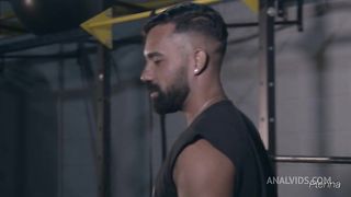 EU LEVEI O CARINHA PRO QUARTINHO NO FUNDO DA MINHA ACADEMIA E ELE ME DEU PROTEINA PURA DIRETO DA FONTE - FERNANDA CHOCOLATTE E OSCAR LUZ