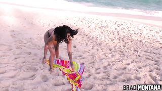 Mineirinha safada pagou corrida com anal no pelo