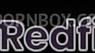 Novata Carolina Carioca estreou fodendo no pelo com pirocudo e fez anal!