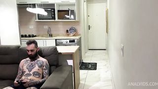 Cheguei do salao com um fogo no cu, e so meu namorado podia apagar pra mim. Pra isso precisei tirar ele do video game, sera que eu consegui?