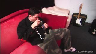 Smutty wife allows a hardcore nailing in the kitchen