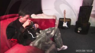 Smutty wife allows a hardcore nailing in the kitchen