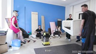 Lady On the Move Wet, Rebel Rhyder, 7on1, Anal Fisting, DAP, Gapes, ButtRose, Pee Drink, Pee Shower, Cum in Mouth, Swallow GIO2517