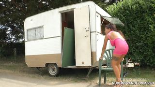 NiF HD - Caro PetiteBombe