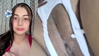 VAGINA MUY APRETADA, CHICA DELGADA DE 18 ANOS
