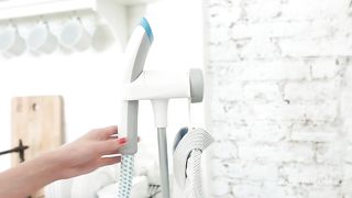 Anal creampie for a hot brunette