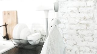 Anal creampie for a hot brunette