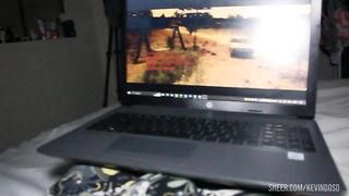 Las noches de peliculas terminan en sexo duro con la hermanastra cachonda