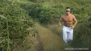 Sublime outdoor anal sex with a stranger