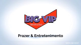 Saindinha com o amigo de trabalho .