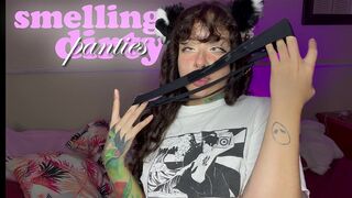 SMELL MY DIRTY PANTIES WITH ME