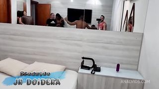 Bastidores da primeira vez no porno do casal Rafal e Jani com muito anal e bi feminino com Pricilla Diabinha