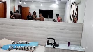 Bastidores da primeira vez no porno do casal Rafal e Jani com muito anal e bi feminino com Pricilla Diabinha