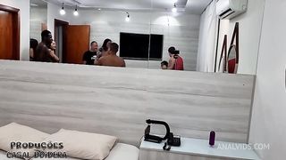 Bastidores da primeira vez no porno do casal Rafal e Jani com muito anal e bi feminino com Pricilla Diabinha