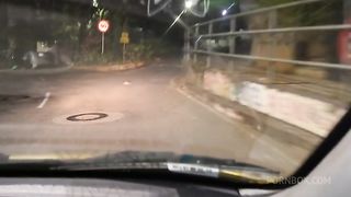 my husband finger fucks my pussy in a taxicab and i put my ass in the window