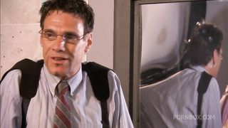 Jessi Summers Enjoys Making Her Man Cum