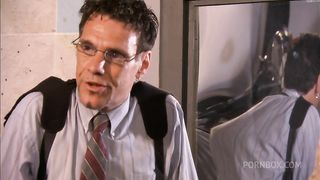 Jessi Summers Enjoys Making Her Man Cum