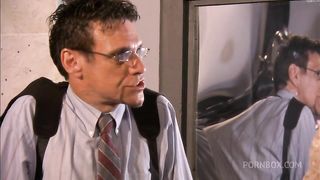 Jessi Summers Enjoys Making Her Man Cum