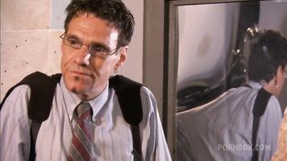 Jessi Summers Enjoys Making Her Man Cum