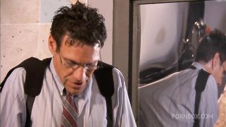 Jessi Summers Enjoys Making Her Man Cum