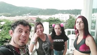 Aquela aprontada com as amigas muito sexo na ilha da magia