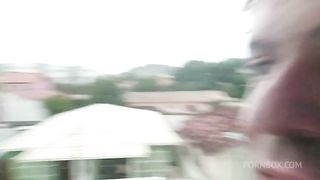 Aquela aprontada com as amigas muito sexo na ilha da magia