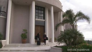 Haley Paige's Chef Delivers Hot Snacks And Gives Her A Hot Beef Injection