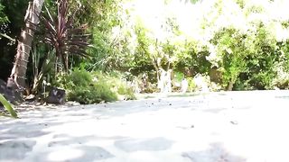 WHO WANTS TO POUND BIG ROUND BOOTY OF GIGI LOREN WE BET YOU DO